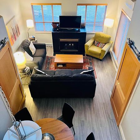 Tyndalstone Lodge 3 Bedroom In The Heart Of Village North ويسلار المظهر الخارجي الصورة