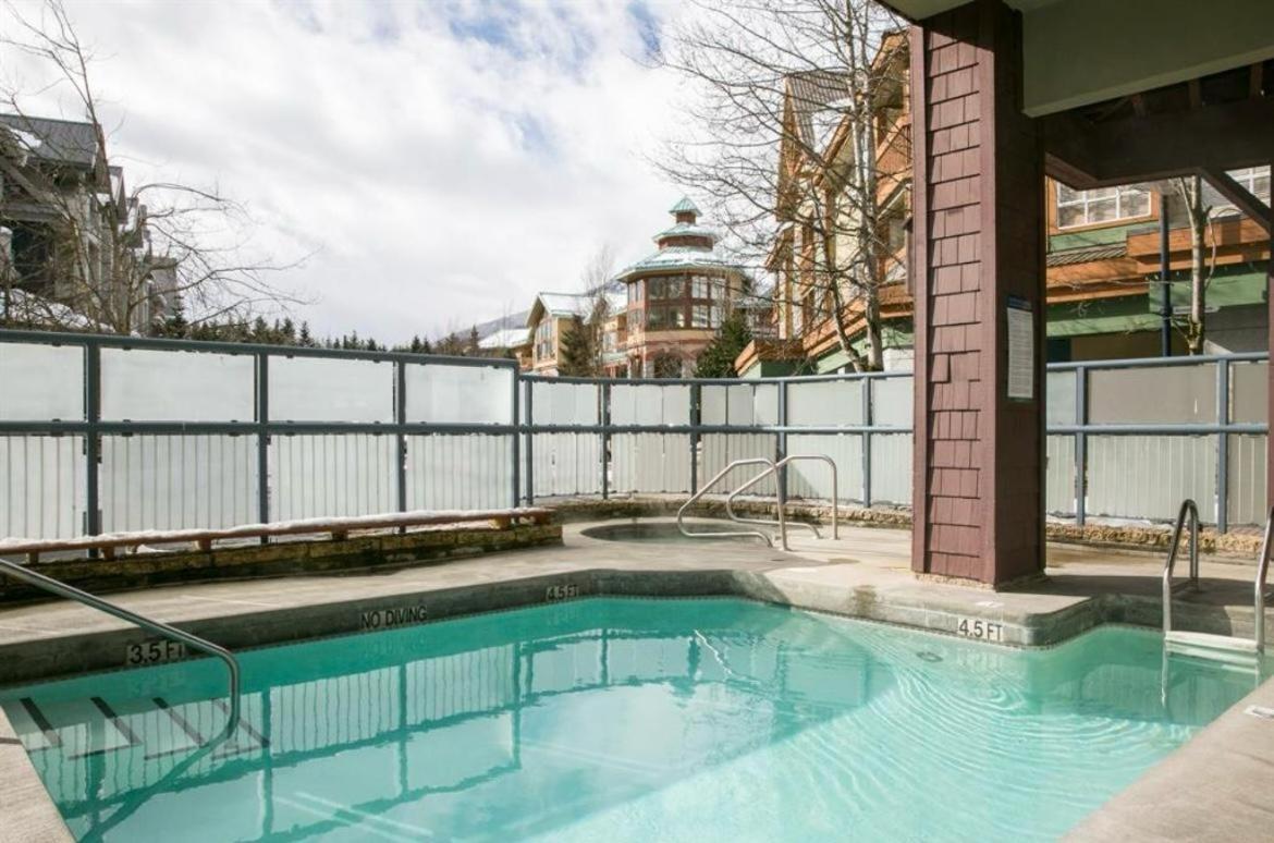 Tyndalstone Lodge 3 Bedroom In The Heart Of Village North ويسلار المظهر الخارجي الصورة