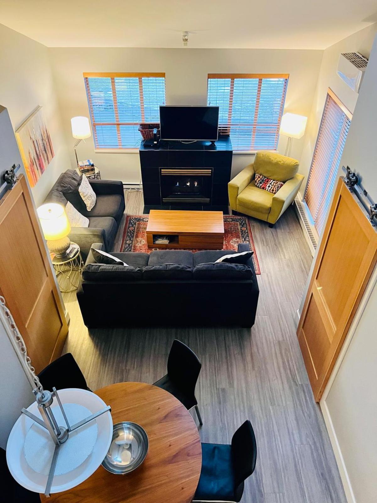 Tyndalstone Lodge 3 Bedroom In The Heart Of Village North ويسلار المظهر الخارجي الصورة