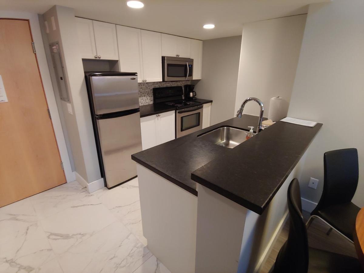 Tyndalstone Lodge 3 Bedroom In The Heart Of Village North ويسلار المظهر الخارجي الصورة